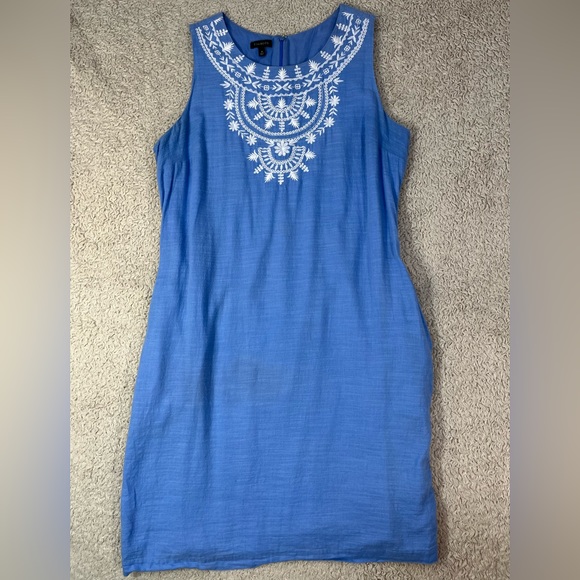 Talbots Dresses & Skirts - Talbots Blue Shift Midi Lined Dress with White Floral Embroidery Size 12